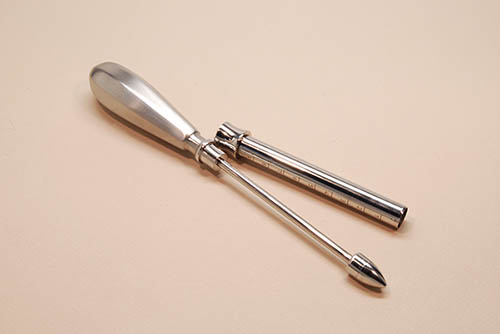 Instrument-de-chirurgie-01