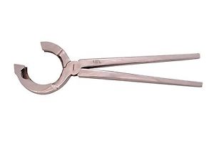 Instrument-de-chirurgie-01